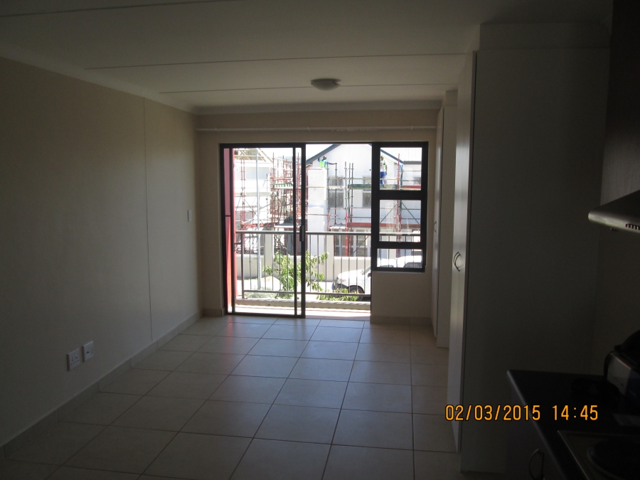To Let 1 Bedroom Property for Rent in Buh Rein Estate Western Cape